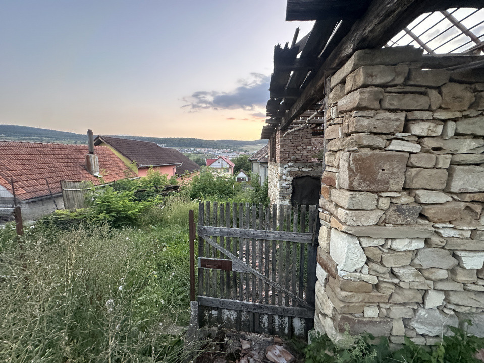 Teren intravilan pentru constructii rezidentiale - Chinteni