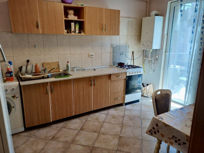 Apartament 1 cameră, terasă, mobilat, zona Eroilor 