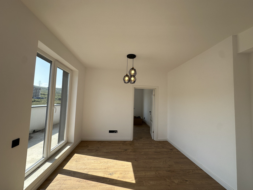 Apartament spatios FINISAT NOU, terasa 30 mp - Zona Urusagului 