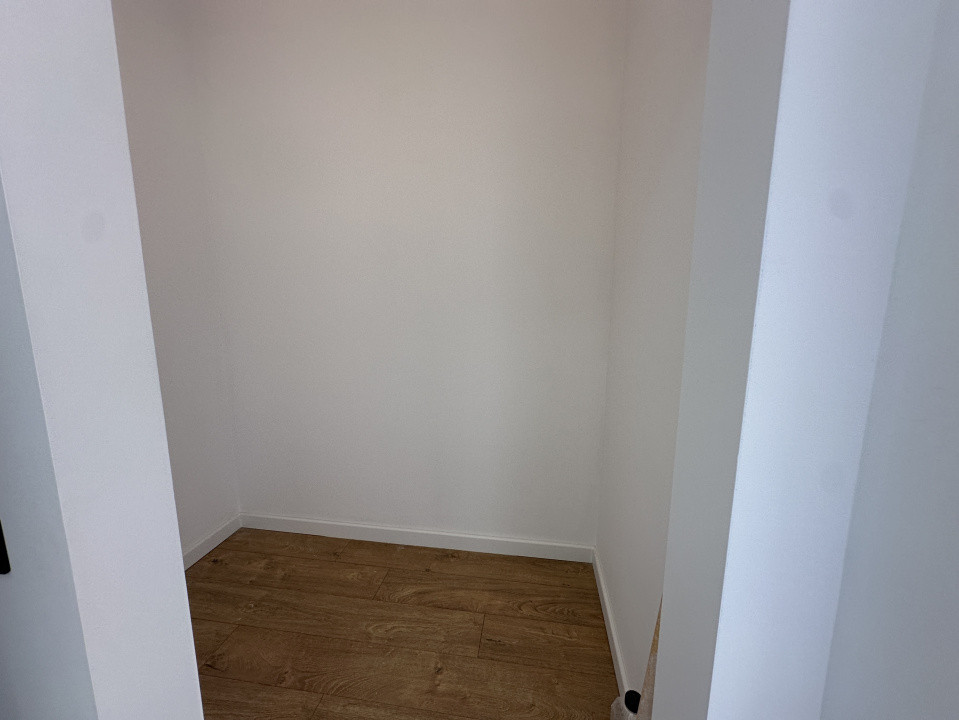 Apartament spațios 2 camere FINISAT NOU, terasa de 30 mp  Zona Urusagului