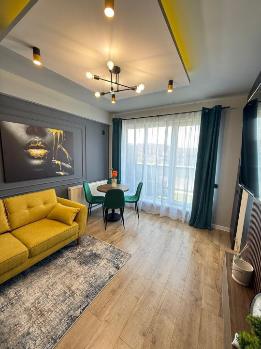 Apartament cu 3 camere - de LUX, bloc nou, terasa  - Zona Urusagului