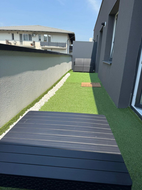 Apartament cu 3 camere - de LUX, bloc nou, terasa  - Zona Urusagului