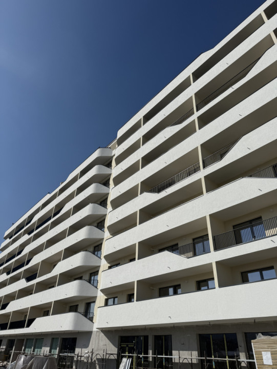 Apartament 2 camere, terasa, bloc nou, zona Eroilor 