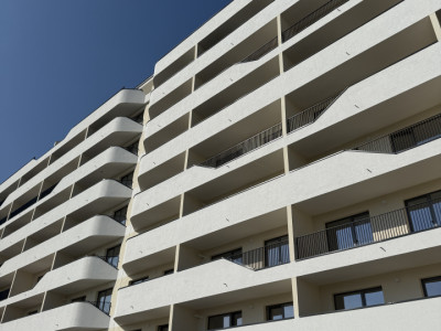 Apartament 2 camere, terasa, bloc nou, zona Eroilor 