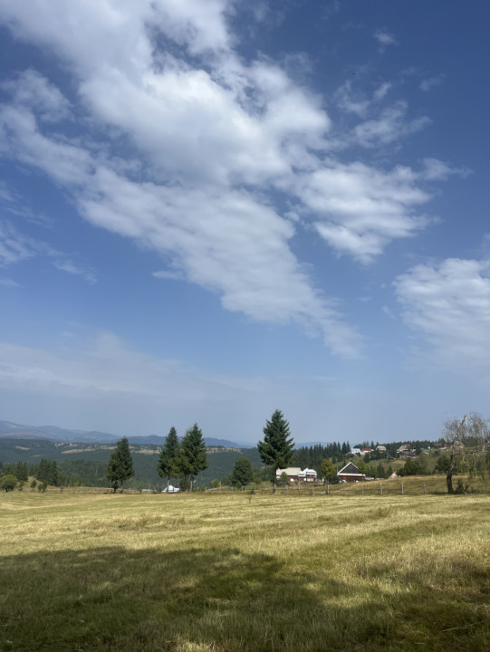 Teren de vânzare de 400 mp , în Mărișel, zona Pârtiei de Ski