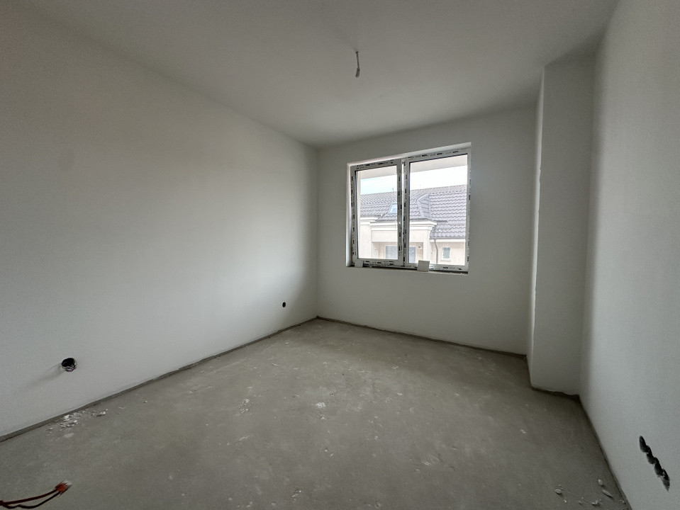Apartament spațios semifinisat | bloc nou | zona Cetatii