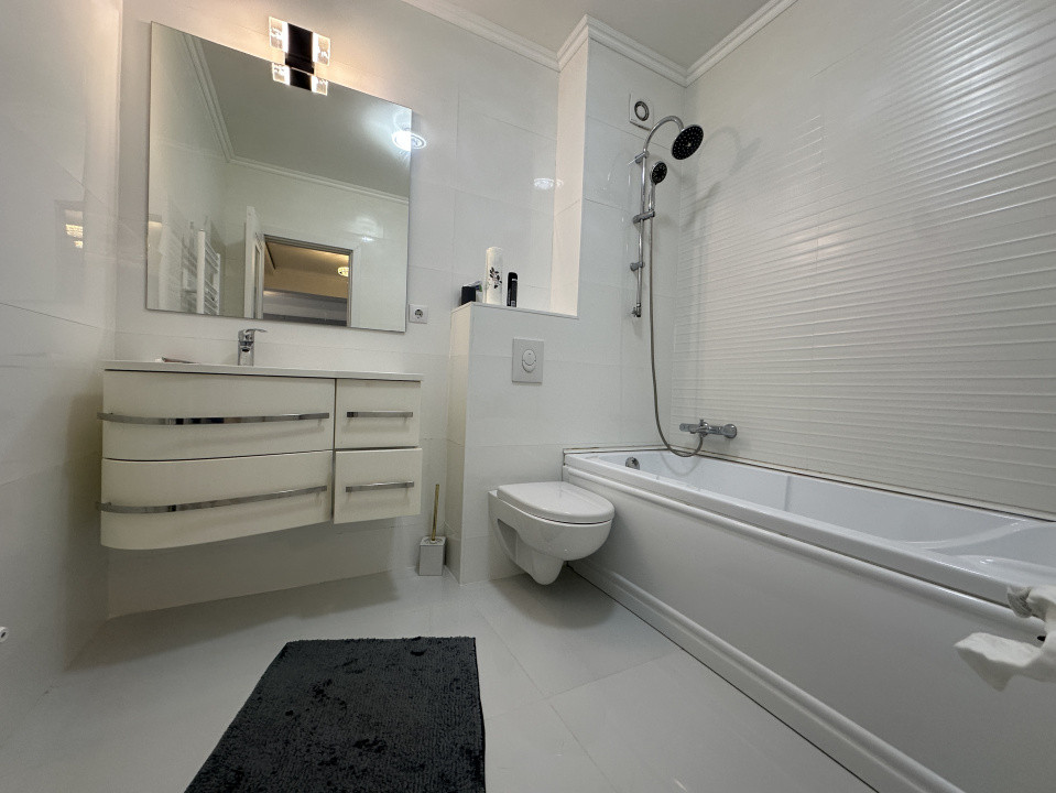 Apartament spatios cu 3 camere l finisaje de lux | bloc nou | Eroilor