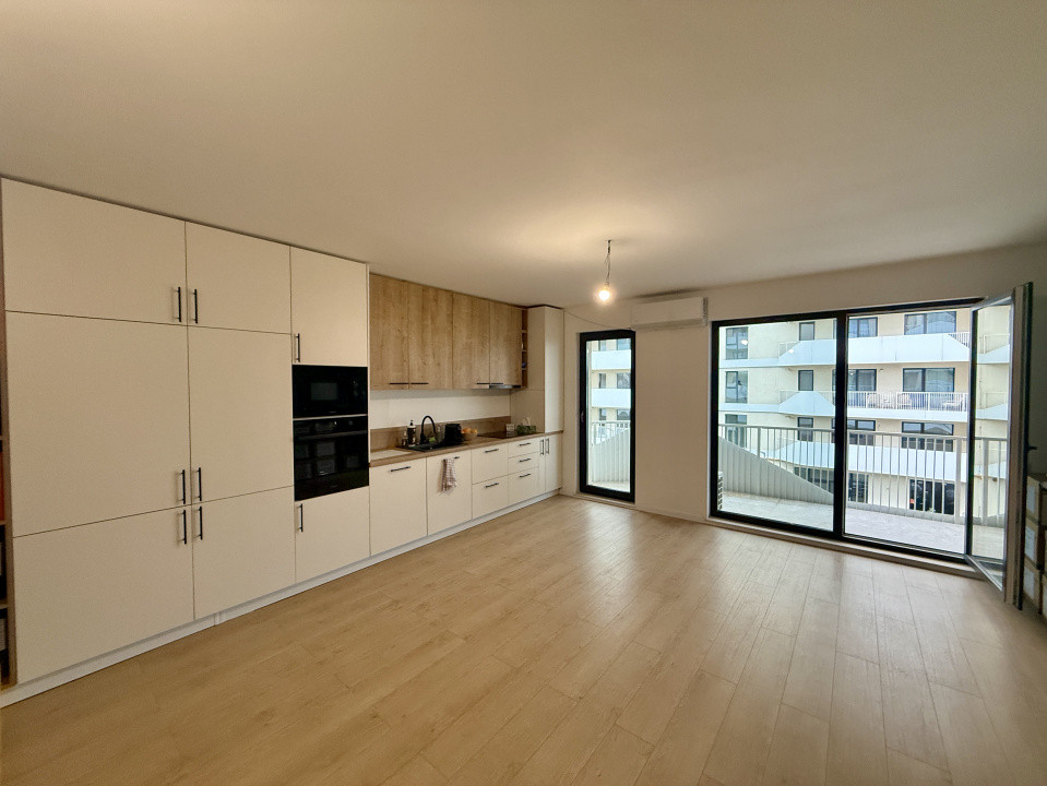 Apartament spațios FINISAT NOU, terasă, ansamblu nou, zona Eroilor 