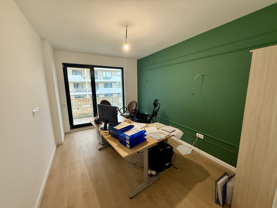Apartament spațios FINISAT NOU, terasă, ansamblu nou, zona Eroilor 