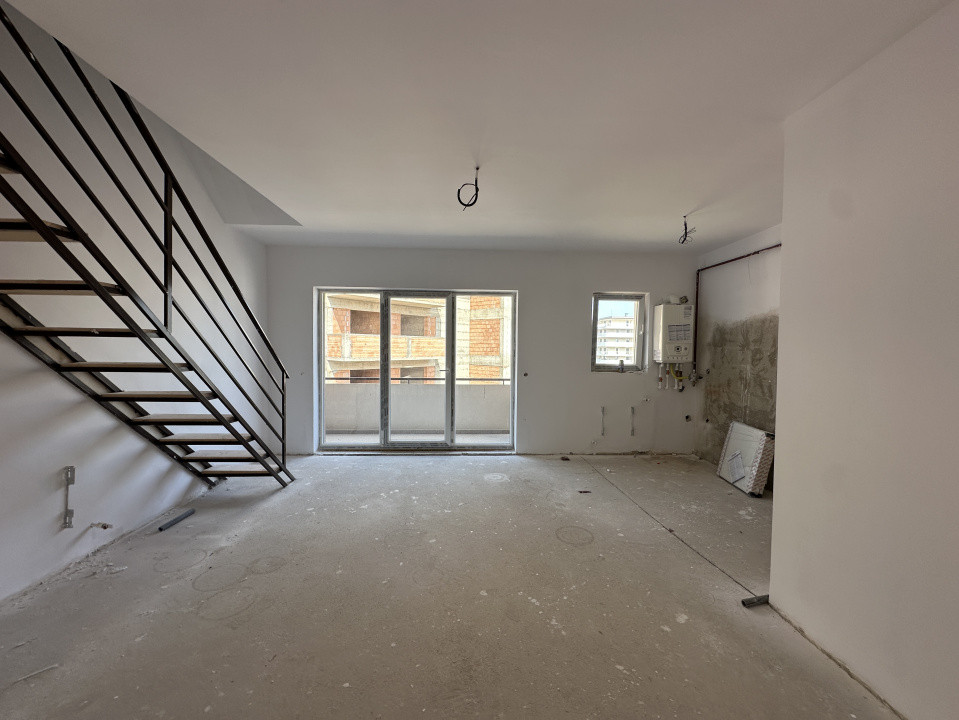 Apartament cu 4 camere pe 2 nivele plus terasa l SEMIFINISAT l Bloc Nou 