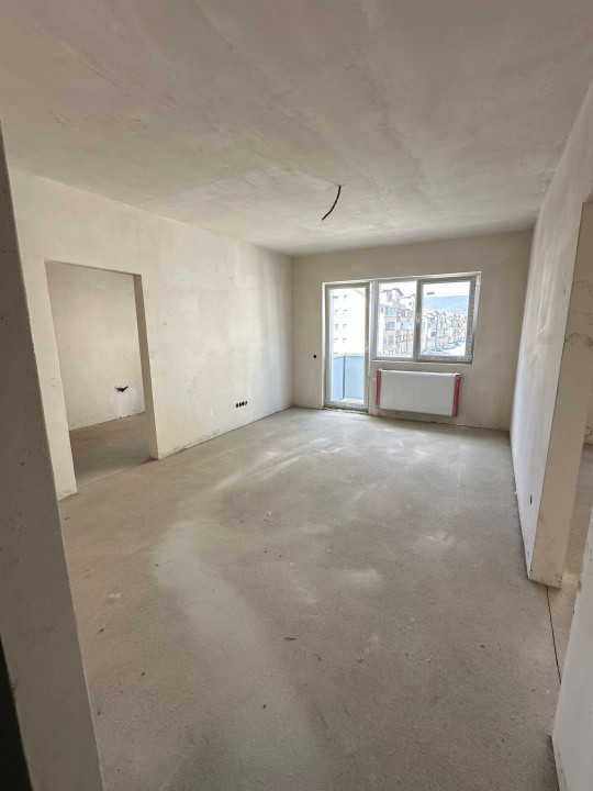 Apartament 2 camere de 55 mp + 5 mp balcon, semifinisat, zona Urușagului 
