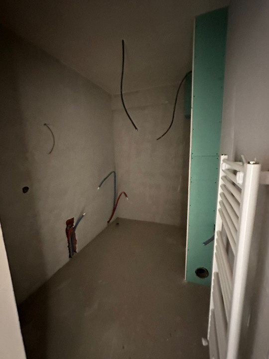 Apartament 2 camere de 55 mp + 5 mp balcon, semifinisat, zona Urușagului 
