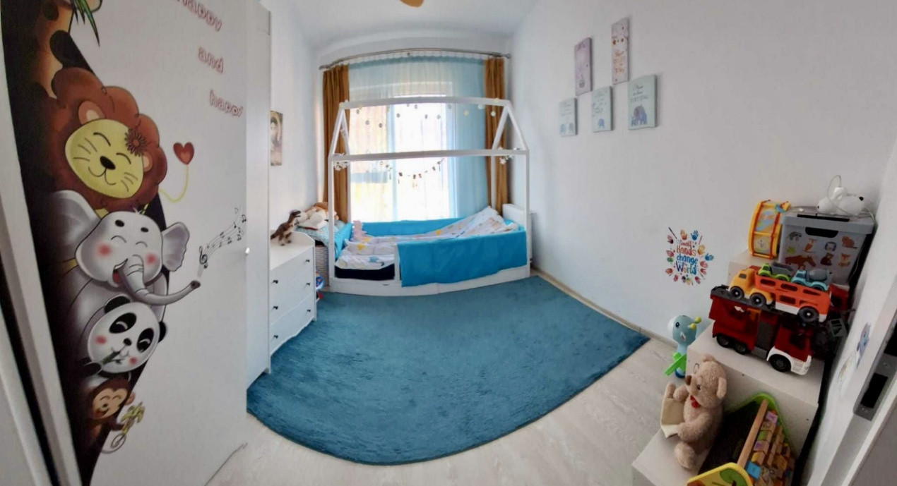 Apartament modern 3 camere, zona Cetății 