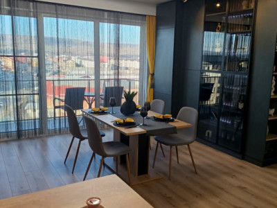 Apartament 3 camere ultrafinisat, spațios, zona Stejarului 