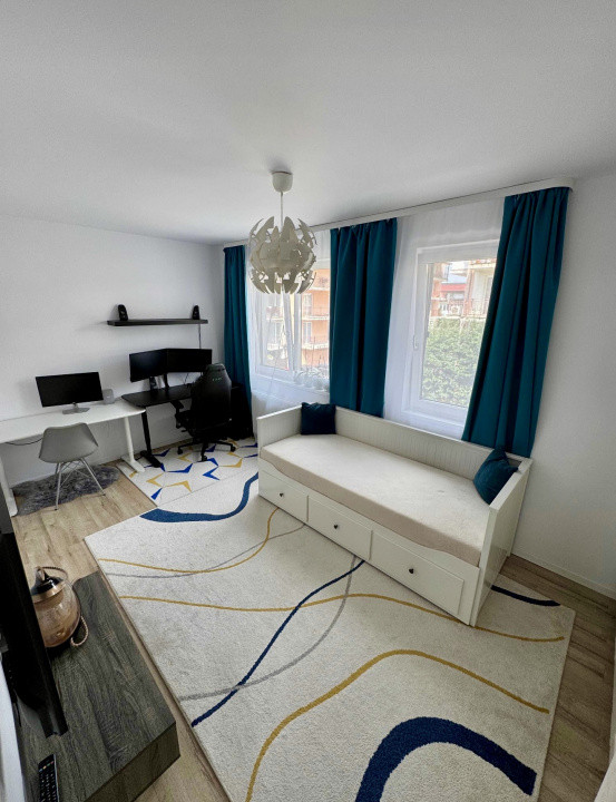 Apartament modern 3 camere, bloc nou, zona Eroilor 