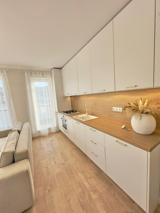 Apartament de LUX cu 2 camere | terasa 25 mp | zona Urusagului 