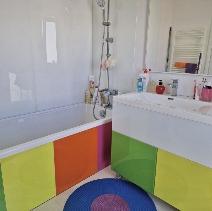 Apartament 3 camere tip penthouse, terasă 38mp , zona Subcetate
