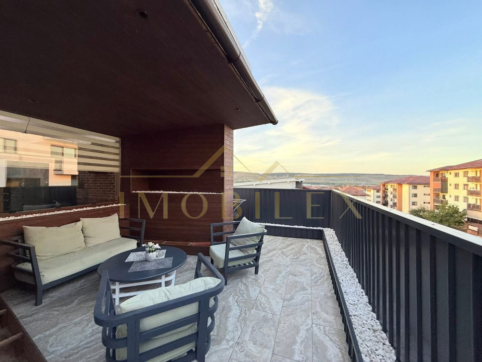 Apartament 3 camere tip penthouse, terasă 38mp , zona Subcetate