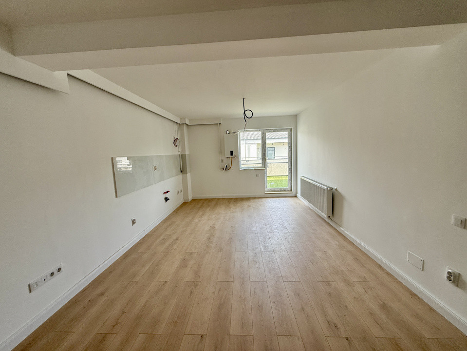 Apartament 3 camere FINISAT NOU, terasa, zona Ursagului 
