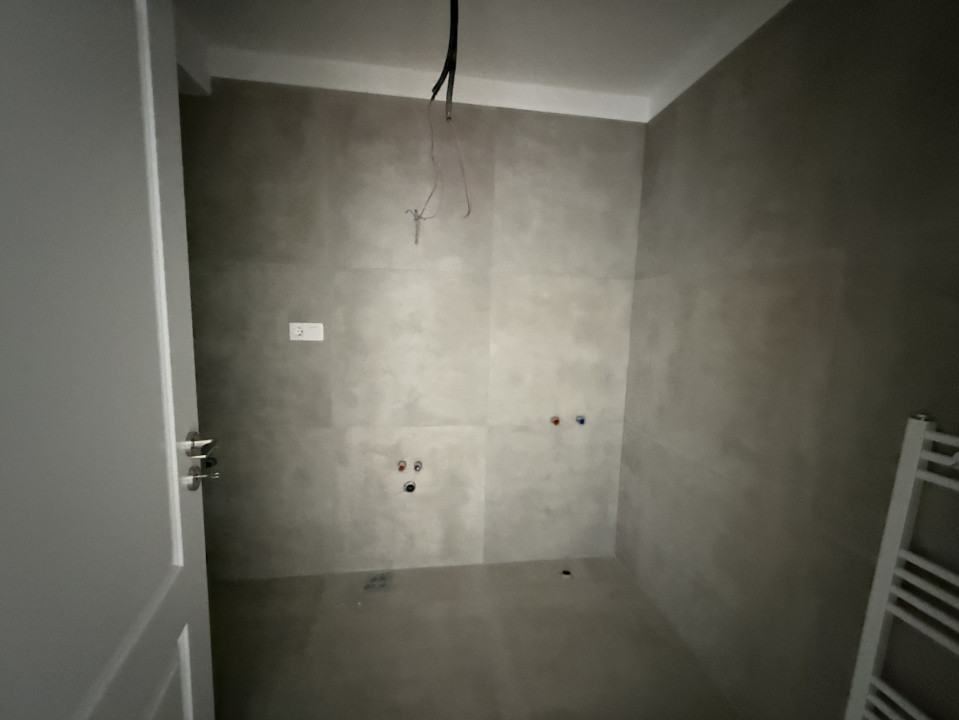 Apartament 3 camere FINISAT NOU, terasa, zona Ursagului 