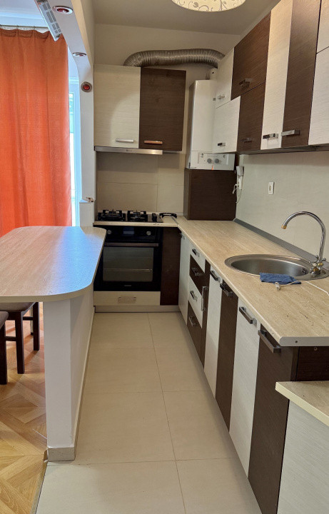 Apartament 2 camere, mobilat, parcare, zona Stejarului