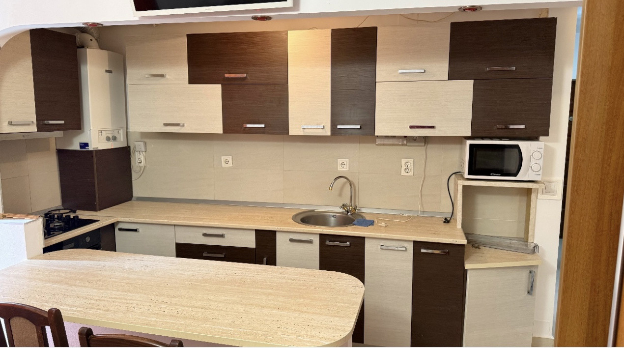 Apartament 2 camere, mobilat, parcare, zona Stejarului