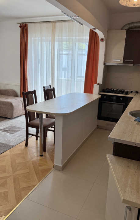 Apartament 2 camere, mobilat, parcare, zona Stejarului