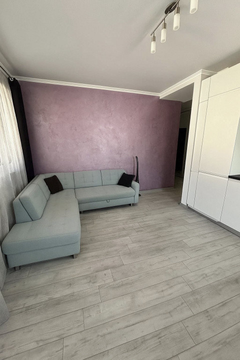 Apartament 3 camere, 2 băi, terasă, zona Terra / Sesul de Sus 