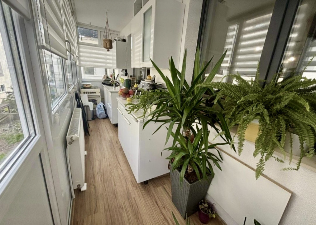 Apartament modern 2 camere, zona Sesul de Sus 