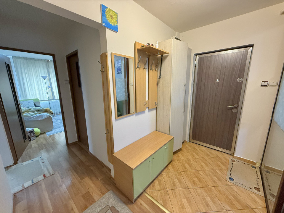 Apartament 3 camere decomandate de închiriat, zona centrală, Apahida 