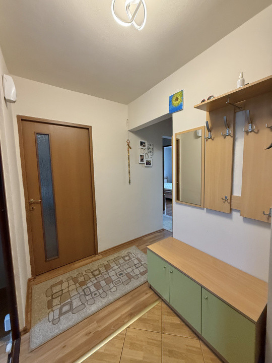 Apartament 3 camere decomandate de închiriat, zona centrală, Apahida 