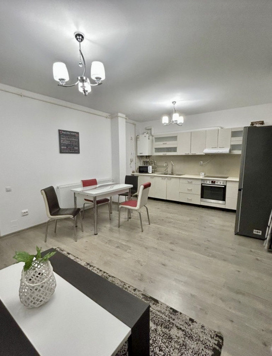 Apartament 3 camere, mobilat, zona Sesul de Sus 
