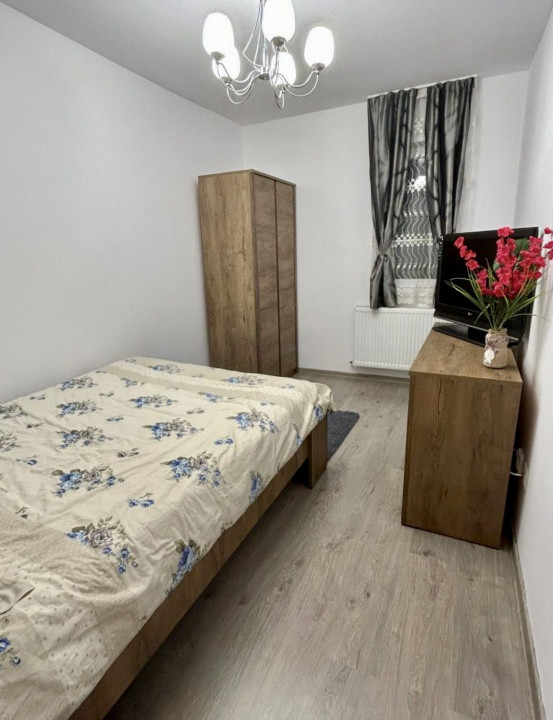 Apartament 3 camere, mobilat, zona Sesul de Sus 