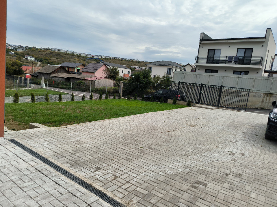 Casă individuală , 4 camere, 172mp, teren 440mp, Dezmir
