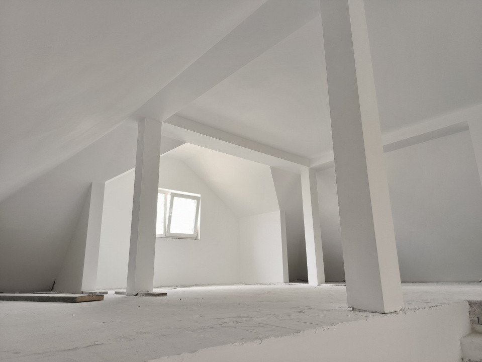Casă individuală , 4 camere, 172mp, teren 440mp, Dezmir