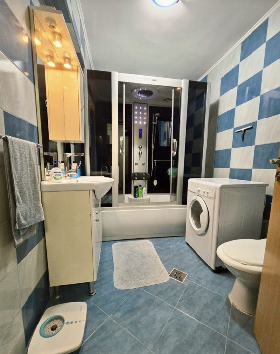 Apartament mobilat, zona Stejarului 