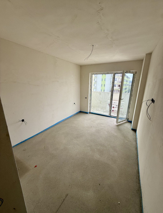 Apartament spațios 55 mp, semifinisat, ansamblu nou, Eroilor 