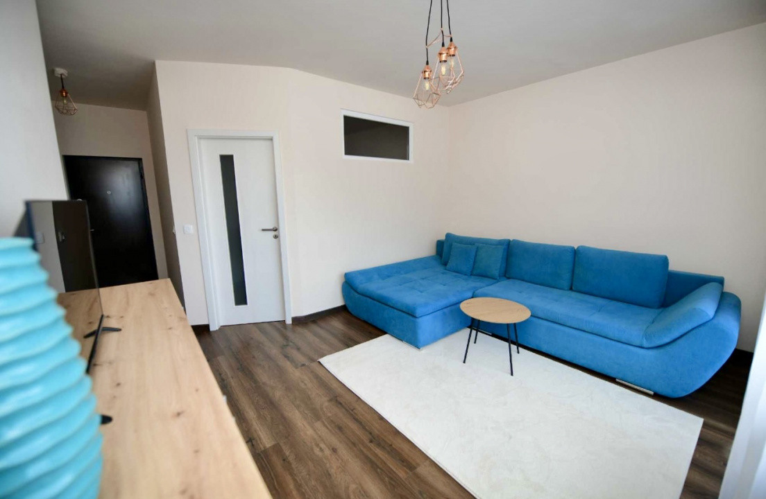 Apartament modern 2 camere, terasa, zona Subcetate