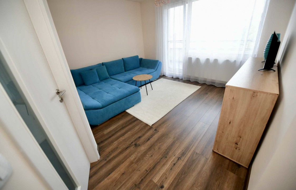 Apartament modern 2 camere, terasa, zona Subcetate