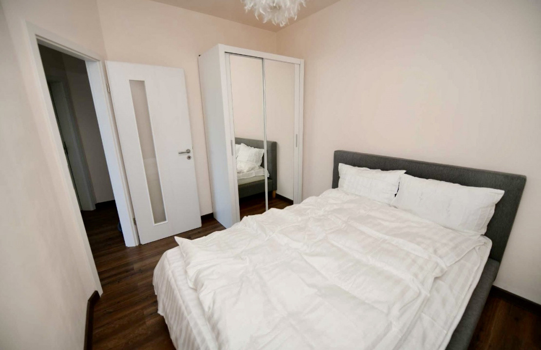 Apartament modern 2 camere, terasa, zona Subcetate
